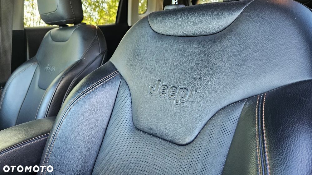 Jeep Compass 2.0 MJD Limited 4WD S&S - 36
