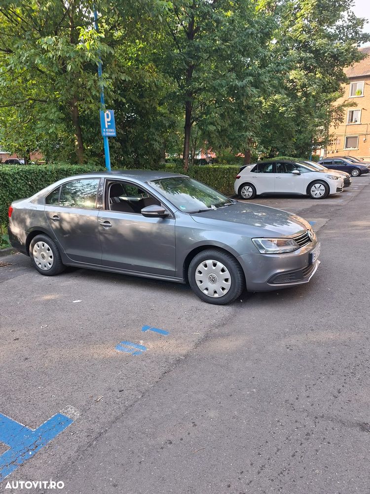 Volkswagen Jetta 1.6 TDI DPF Comfortline - 6
