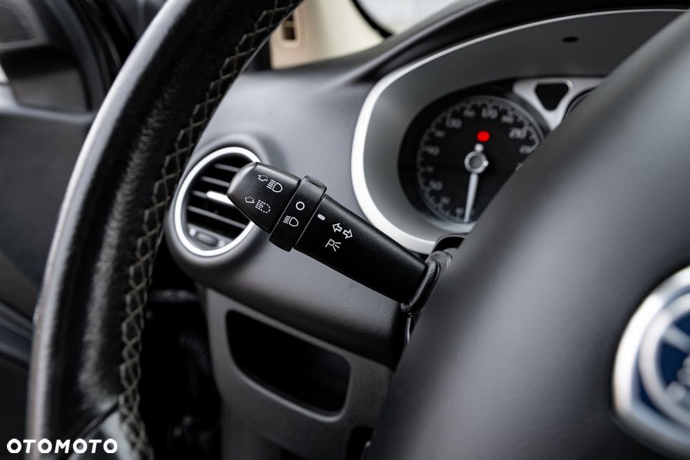 Lancia Delta 1.4 T-Jet Argento Euro5 - 32