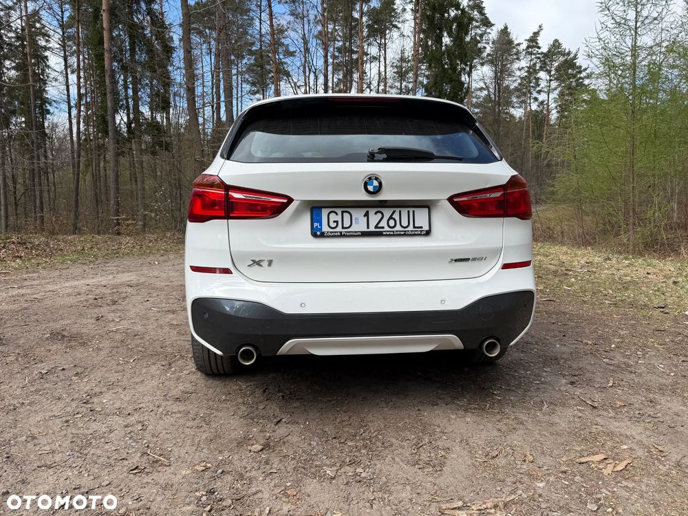 BMW X1 - 4