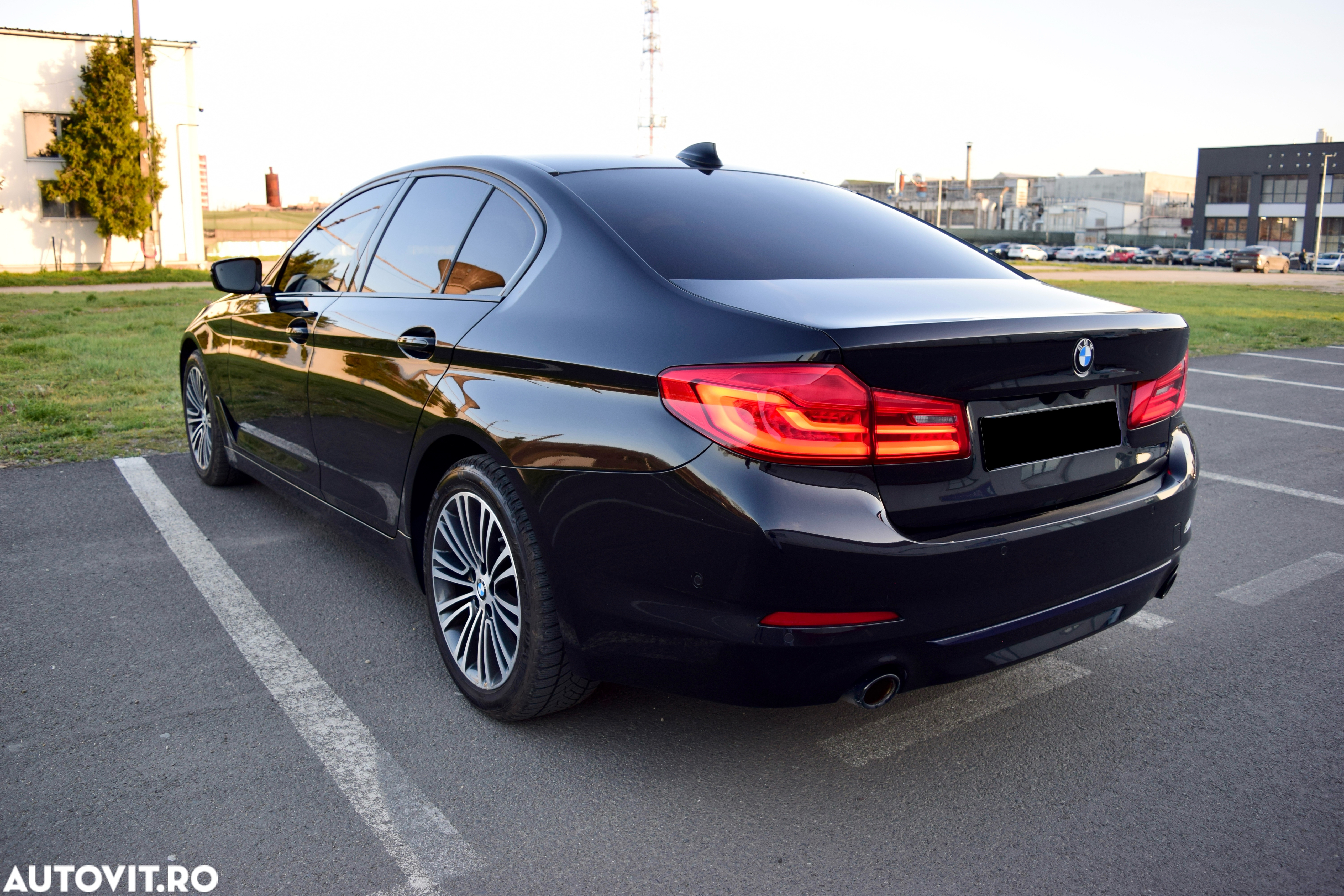 BMW Seria 5 520d xDrive Aut. Sport Line - 3