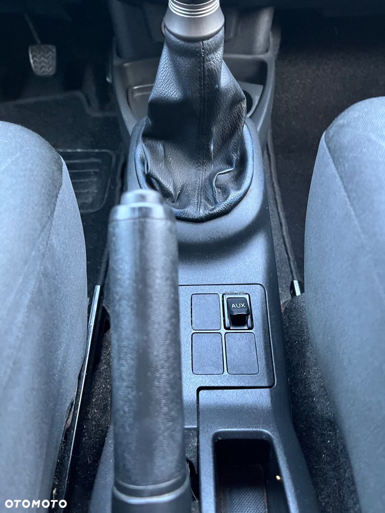 Toyota Yaris 1.0 Luna A/C - 11