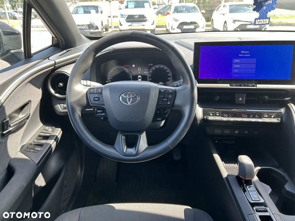 Toyota C-HR - 16