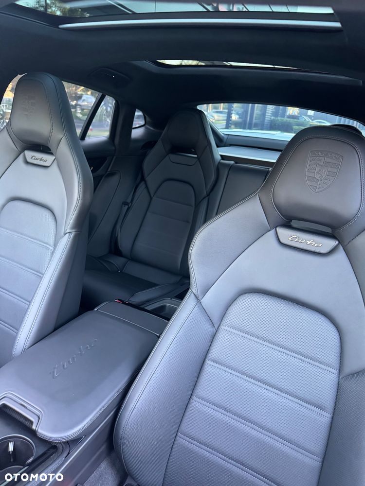 Porsche Panamera Turbo E-Hybrid PHEV - 18