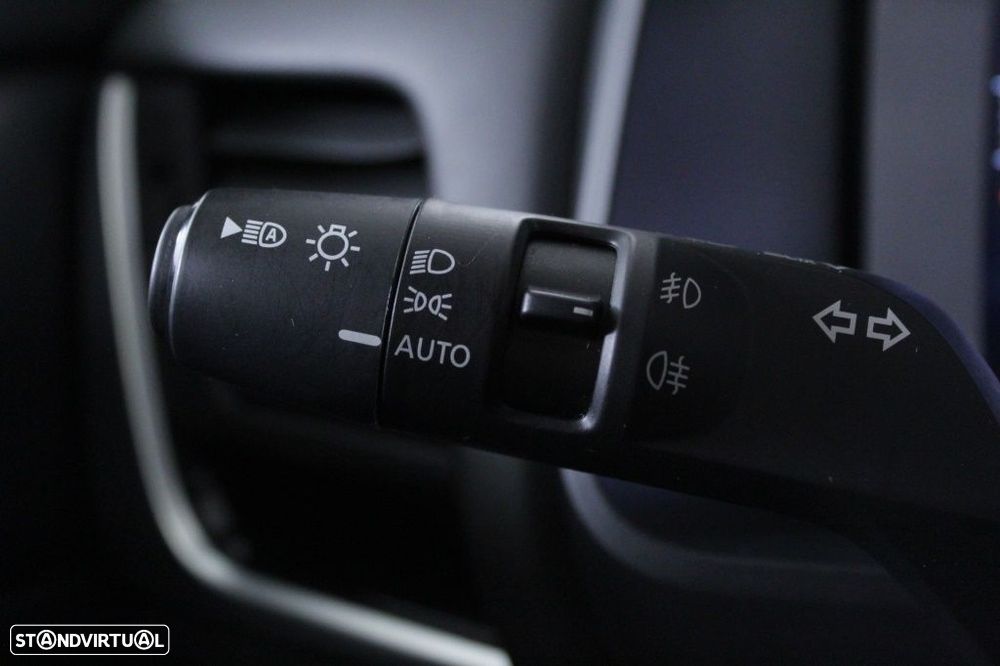 Nissan Qashqai 1.3 DIG-T N-Connecta LED+TT - 24