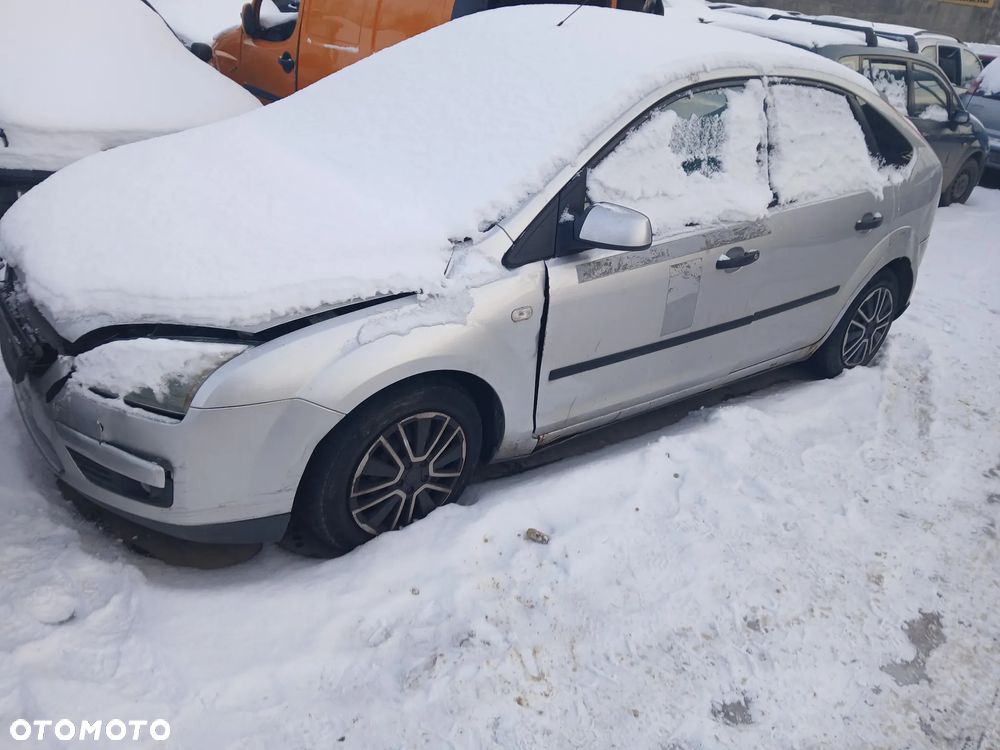 ford focus mk2 maska zderzak lampa grill błotnik drzwi zbiornik paliwa szyba lusterko klamka - 1