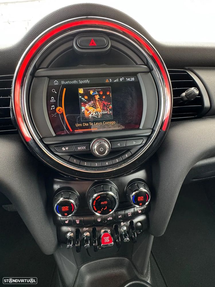 MINI 3 Portas One Aut. - 14