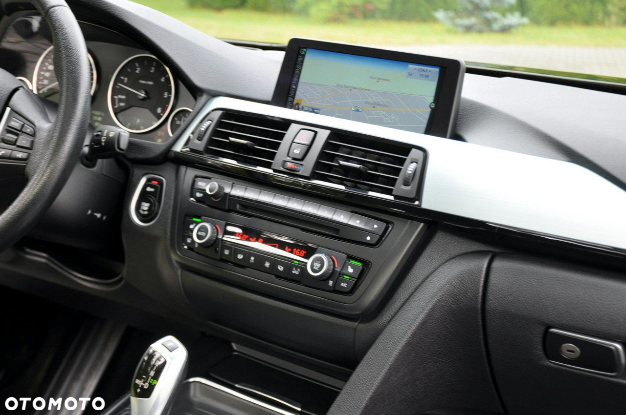 BMW Seria 3 - 26