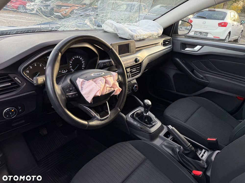 Ford Focus Hatchback 18-21 - 10