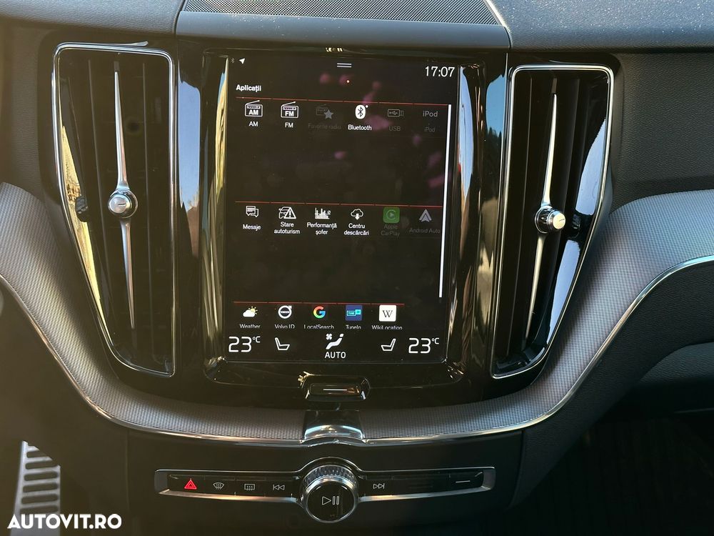 Volvo XC 60 D5 AWD R-Design - 13