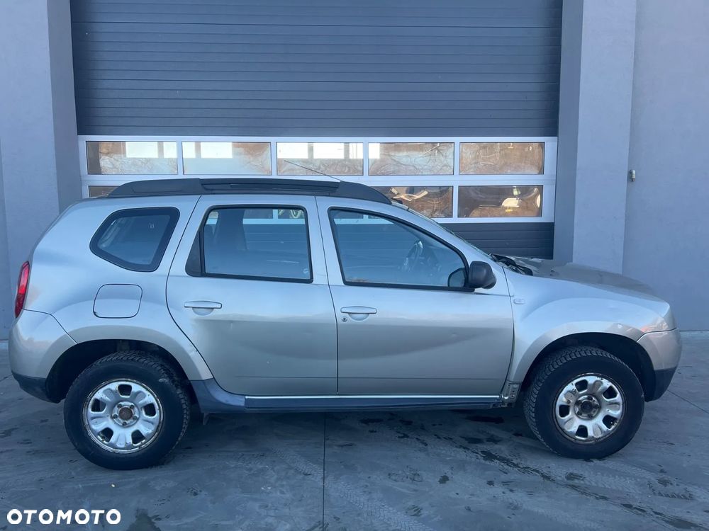 Dacia Duster 1.6 Laureate - 2