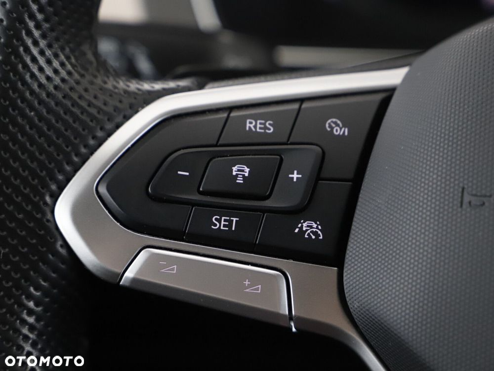 Volkswagen Passat Alltrack - 19