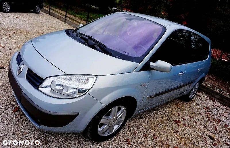 Renault Grand Scenic 2.0 16V Dynamique - 1