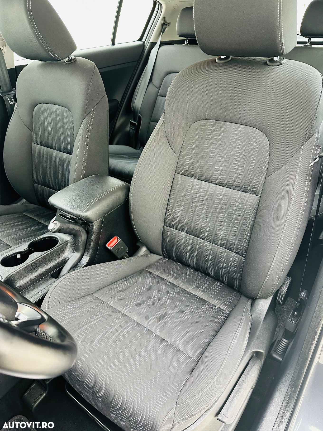 Kia Sportage - 14