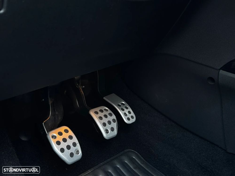 Peugeot 2008 PureTech 110 Stop&Start GT-Line Edition - 12