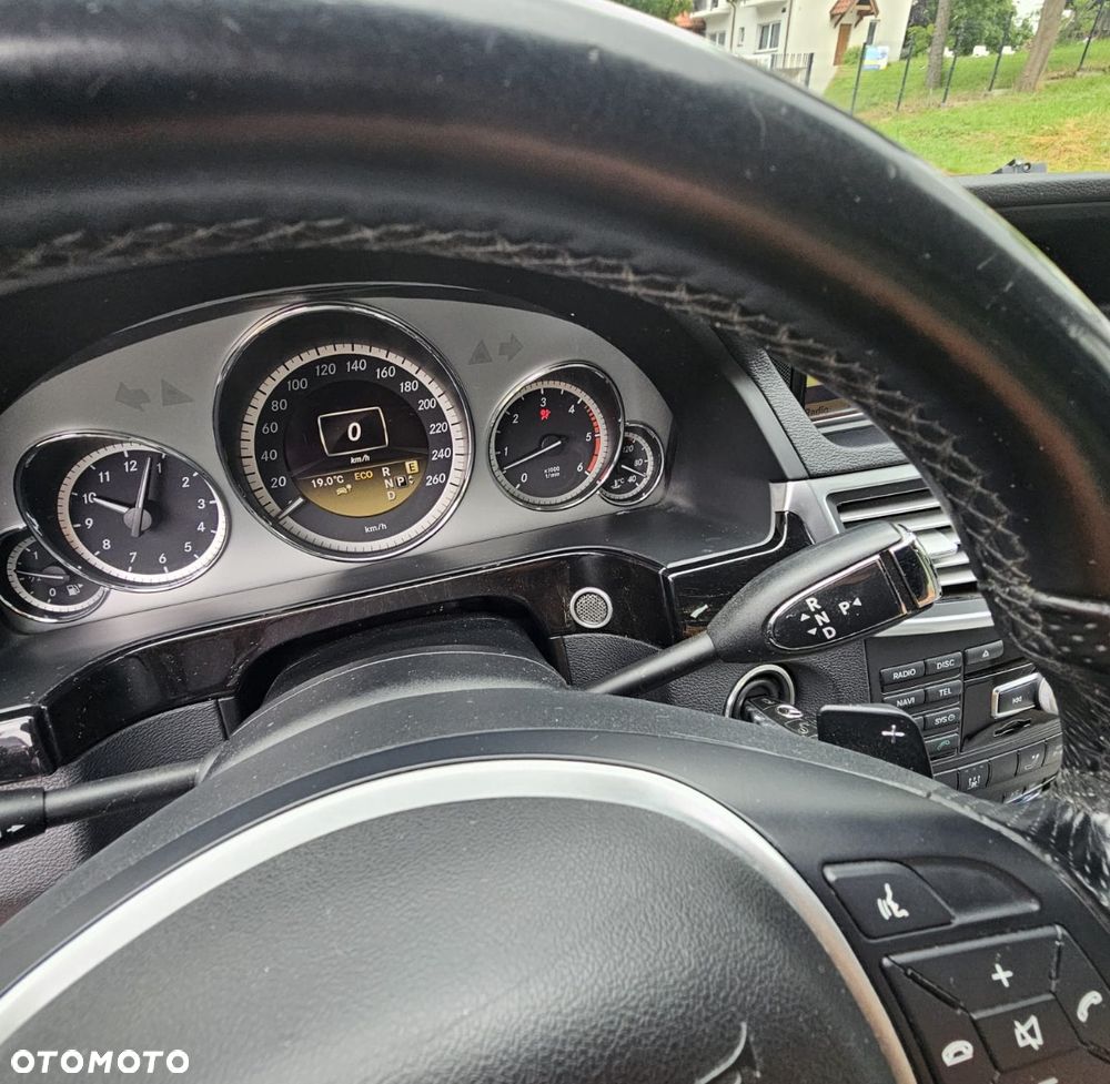 Mercedes-Benz Klasa E 350 CDI BlueEff Avantgarde - 11