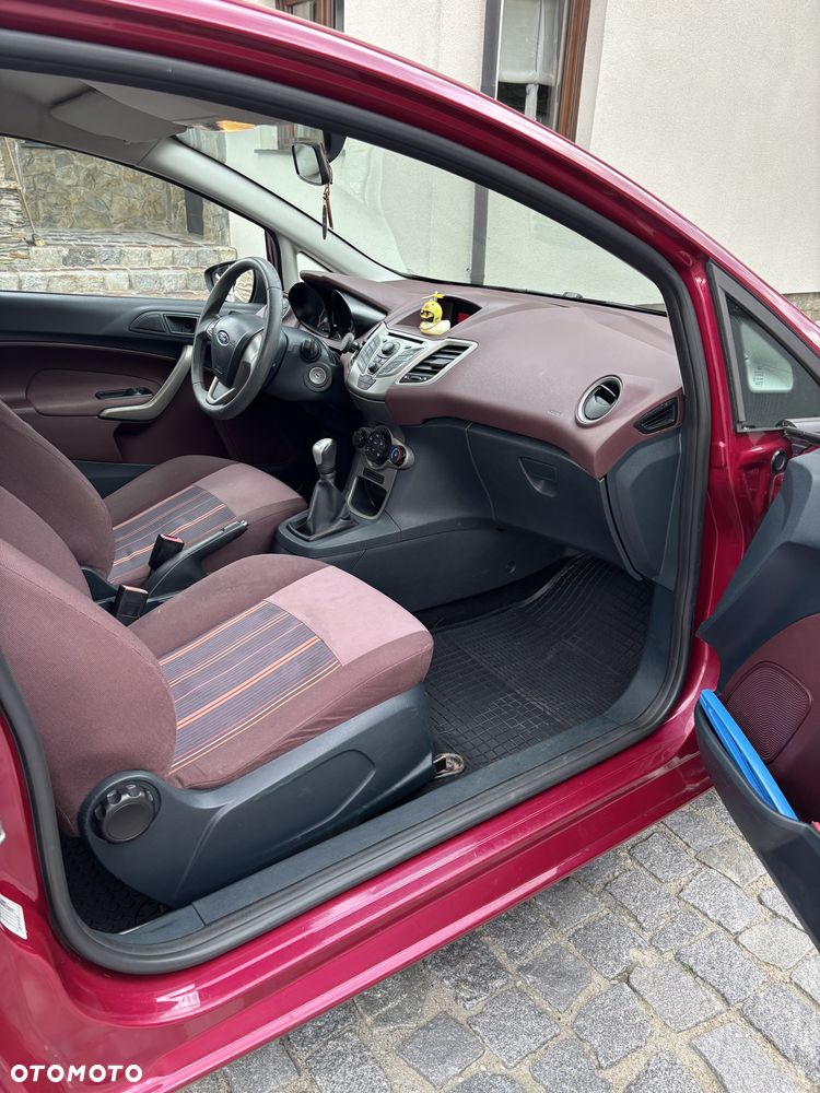 Ford Fiesta 1.25 Ambiente - 6