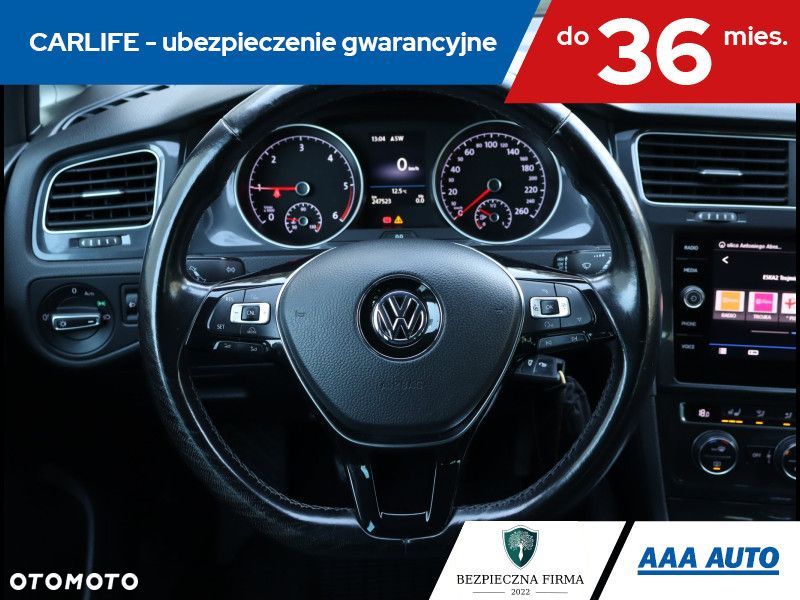 Volkswagen Golf - 18