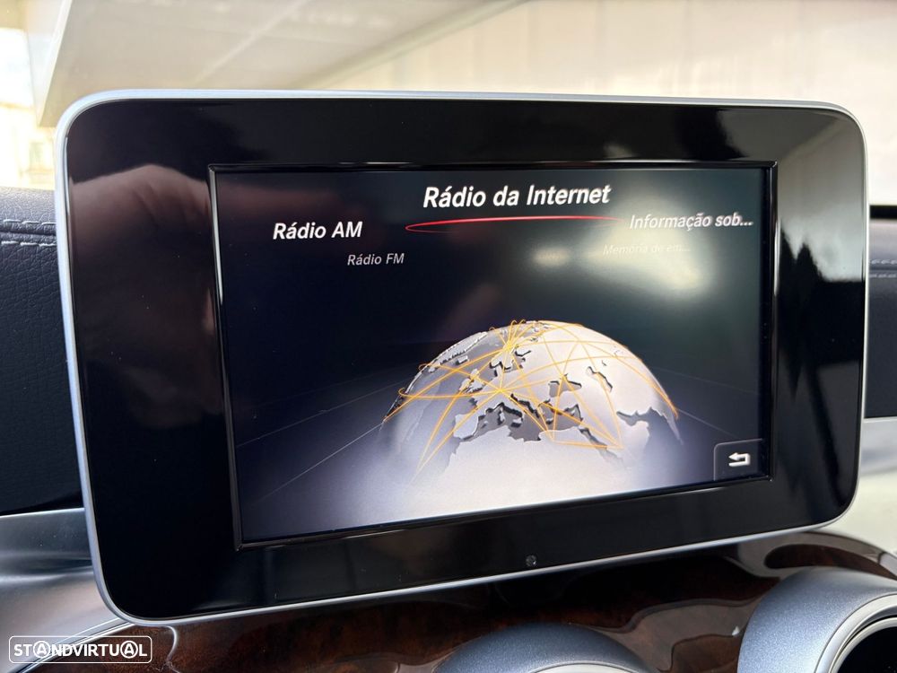 Mercedes-Benz C 300 BlueTEC Hybrid Avantgarde + - 24