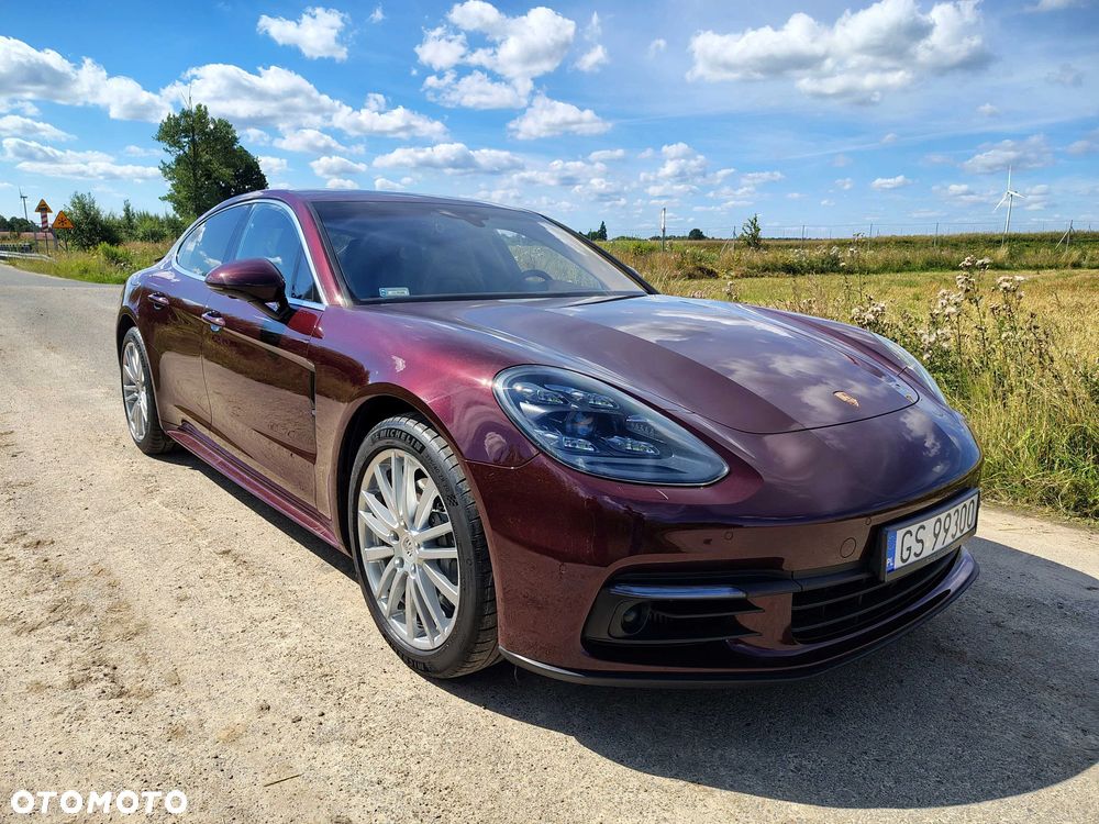 Porsche Panamera 4S - 5