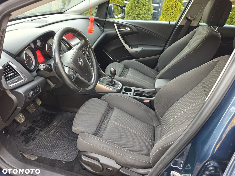 Opel Astra 1.4 Turbo Color Edition - 10