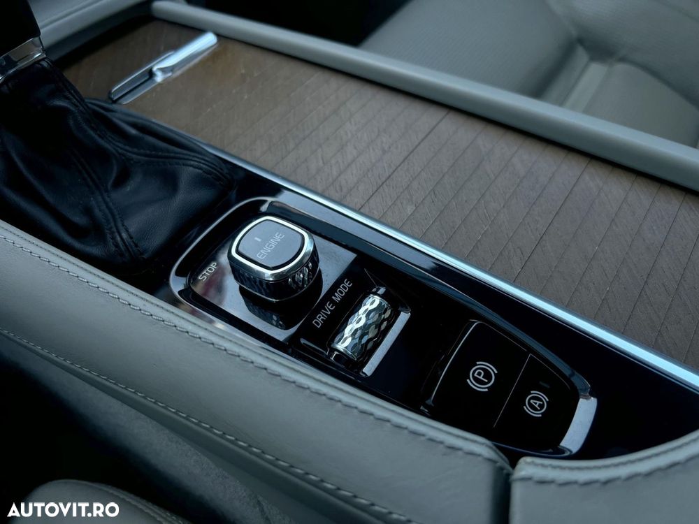 VOLVO S90 2017 — imagine 55