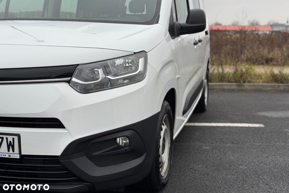 Toyota ProAce Kombi D-4D Medium 2,6t - 7