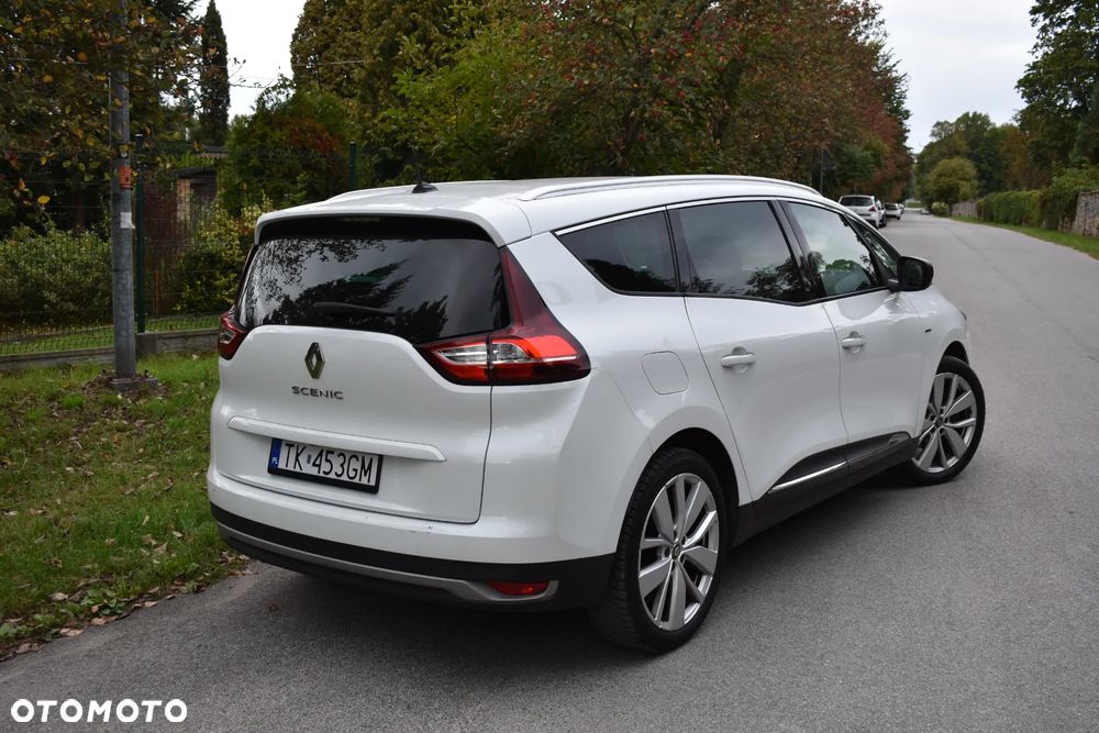 Renault Scenic - 28