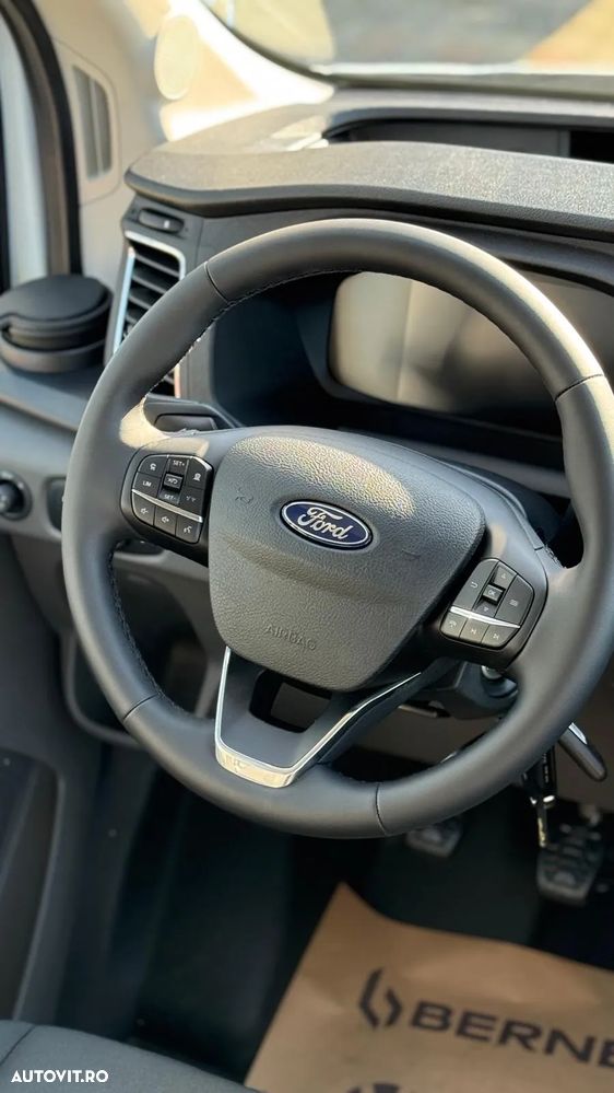 Ford Transit - 9