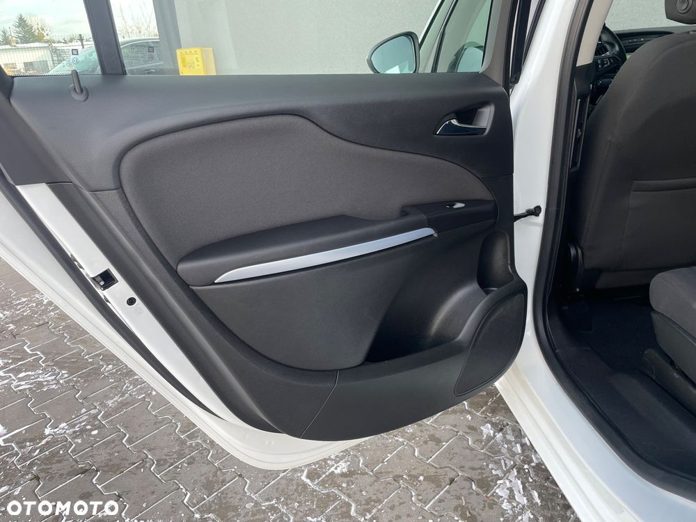 Opel Zafira - 28
