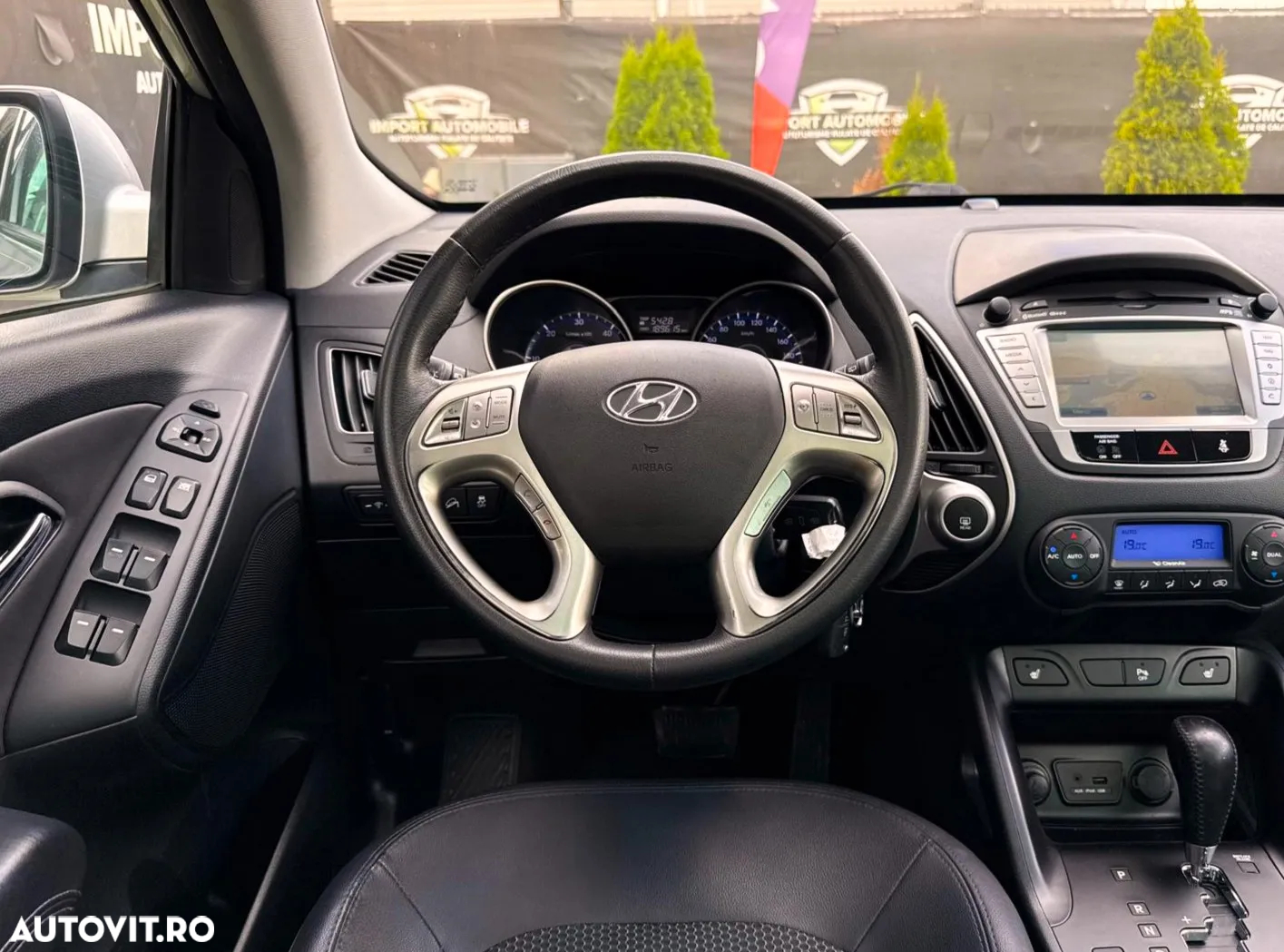 Hyundai ix35 2.0 CRDI High 4WD GLS Aut. Luxury - 3