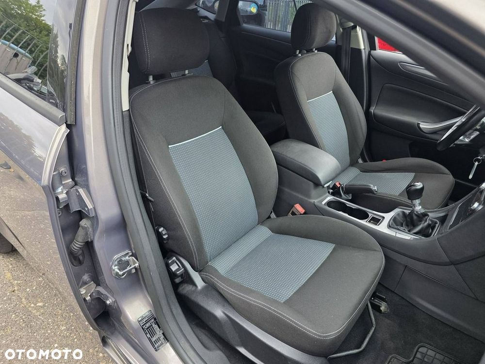 Ford Mondeo 1.6 Eco Boost Start-Stopp Ambiente - 23