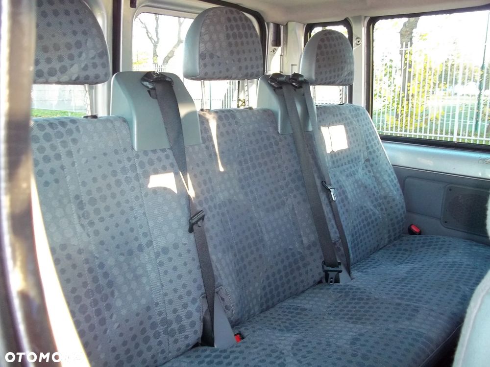 Ford Transit - 9