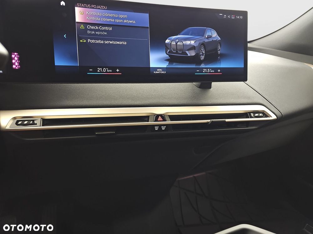 BMW iX xDrive40 76.6kWh - 11