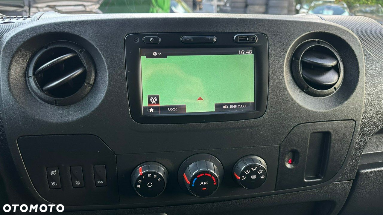 Renault Master - 15