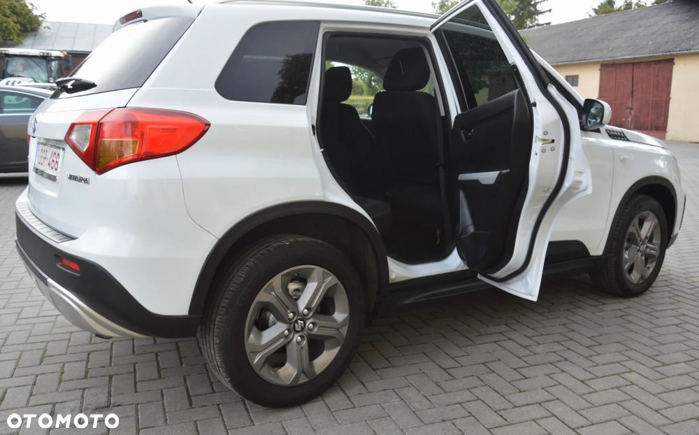 Suzuki Vitara - 33