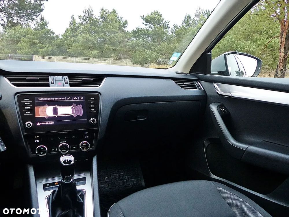 Skoda Octavia 1.6 TDI Ambition - 38