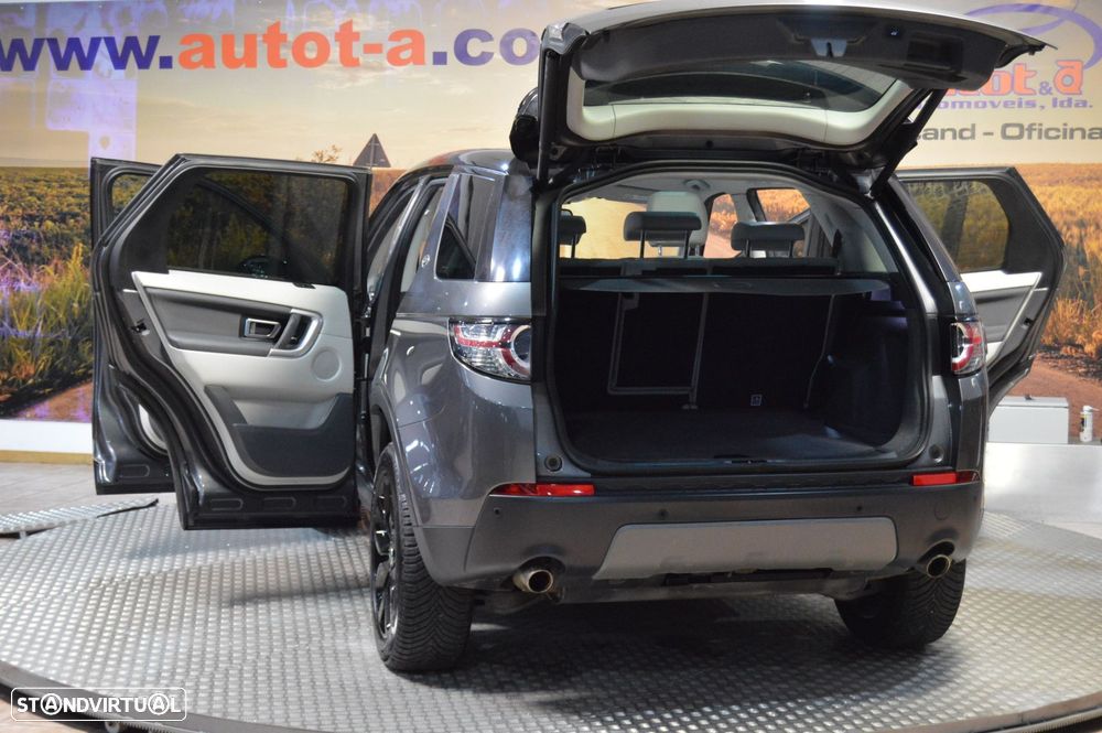 Land Rover Discovery Sport 2.0 TD4 HSE Luxury - 12