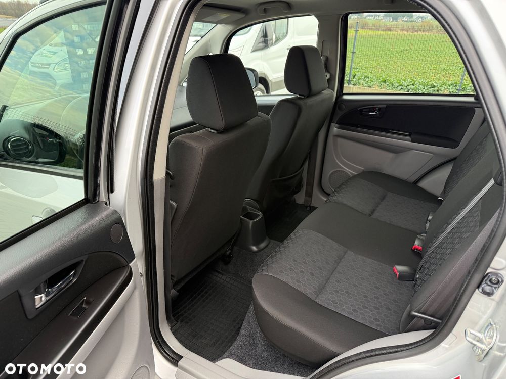 Suzuki SX4 - 19
