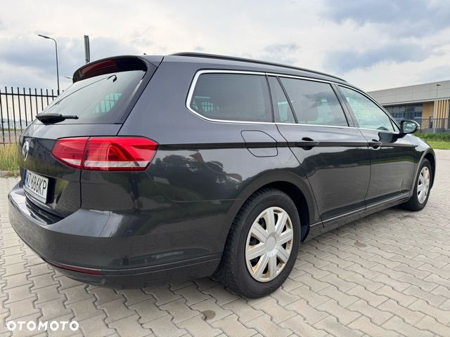 Volkswagen Passat 2.0 TDI SCR DSG Elegance - 4