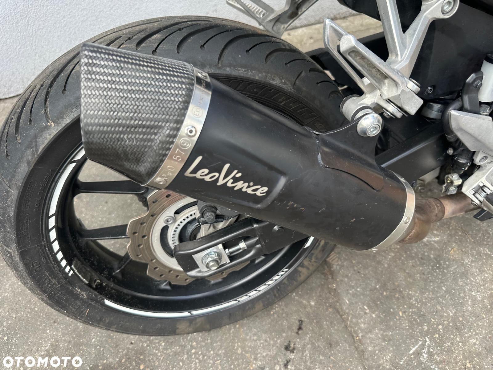 Honda CB - 4