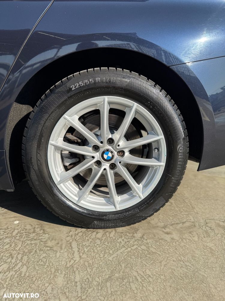 BMW Seria 5 520d xDrive AT - 18