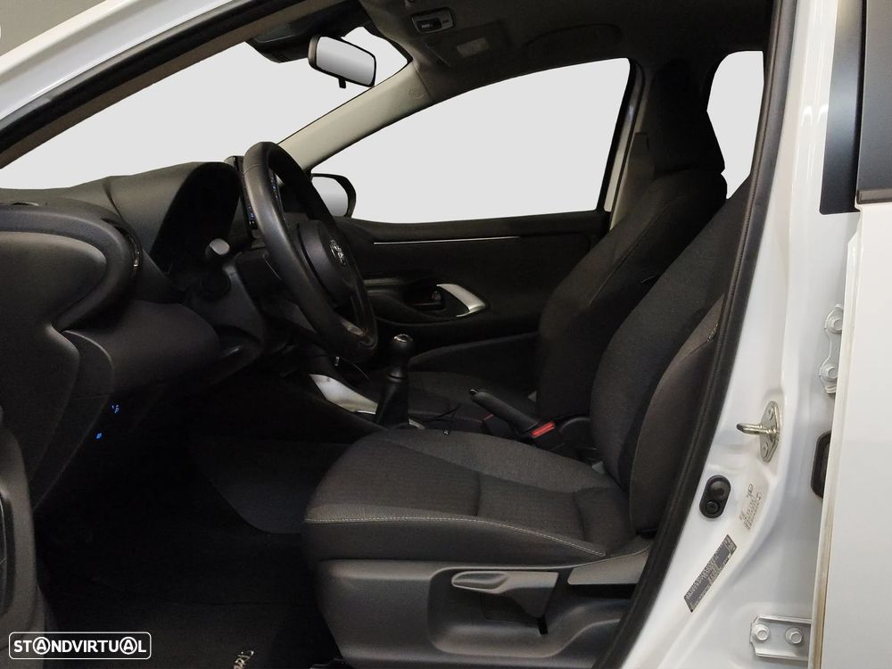 Toyota Yaris 1.0 VVT-i Comfort Plus - 10