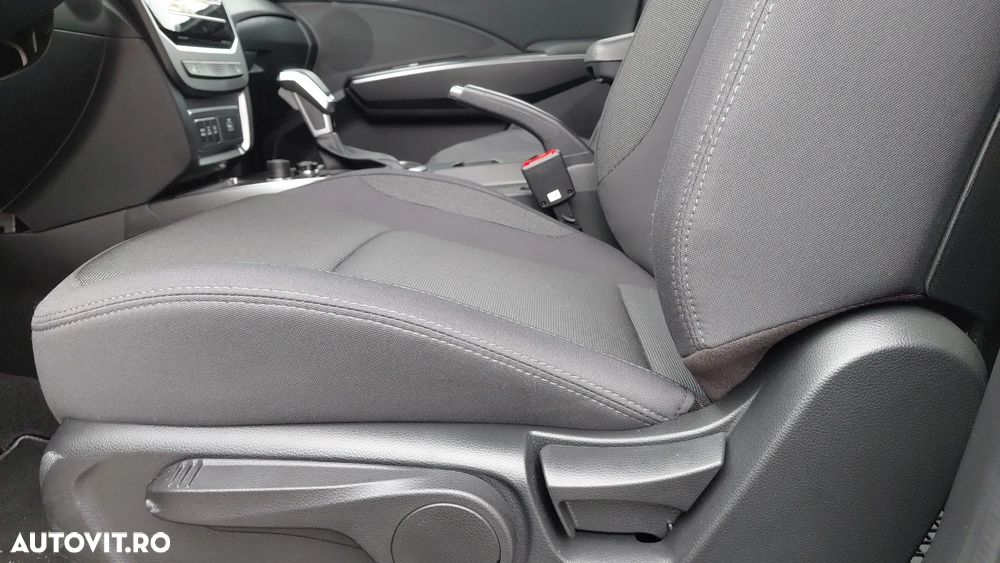 KG Mobility Tivoli - 12