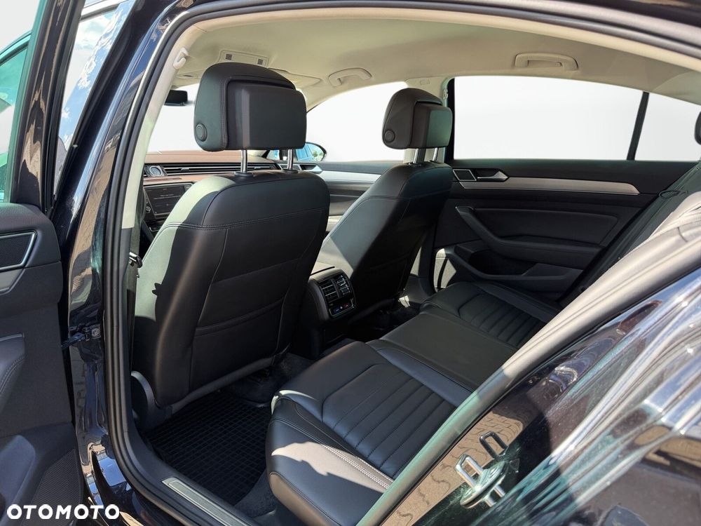Volkswagen Passat 2.0 TSI BMT 4Mot Highline DSG - 34