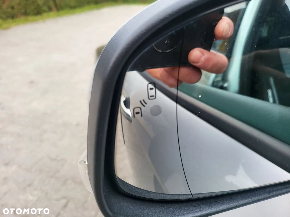 Ford Focus 2.0 TDCi ST-2 - 13