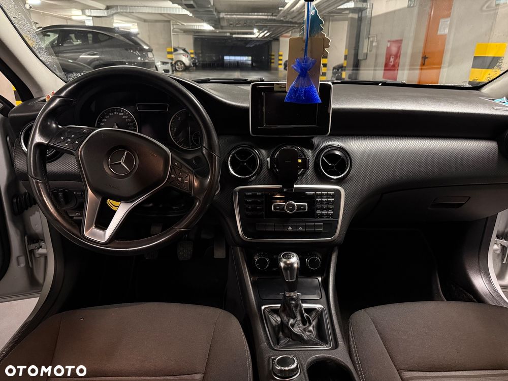 Mercedes-Benz Klasa A 180 CDI (BlueEFFICIENCY) - 11