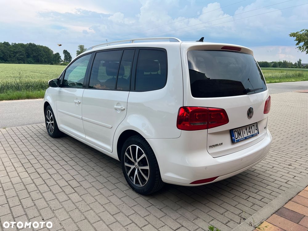 Volkswagen Touran 1.6 TDI DPF Comfortline - 4