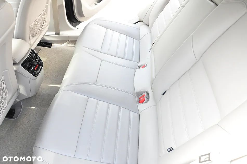 Peugeot 508 HDi FAP 140 Allure - 11