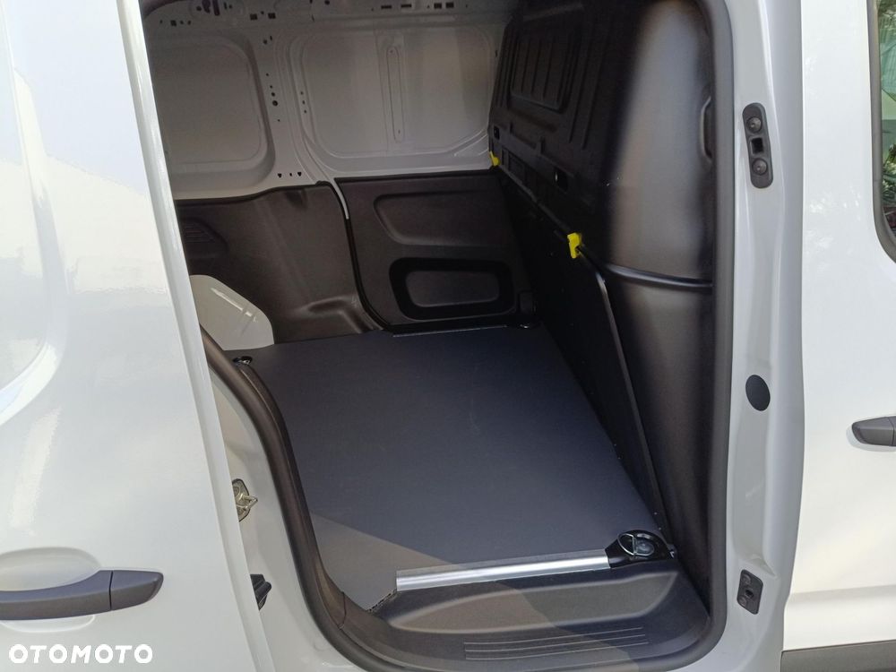 Toyota PROACE CITY - 10